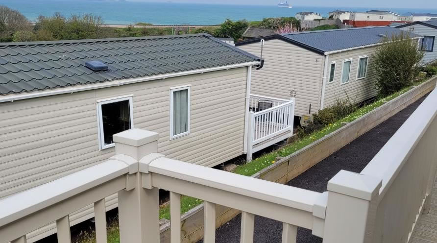 HAMPSHIRE CHRONICLE – Hampshire family’s caravan value plummets after £3m ‘revamp’